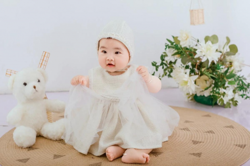 包头宝宝几个月抬头